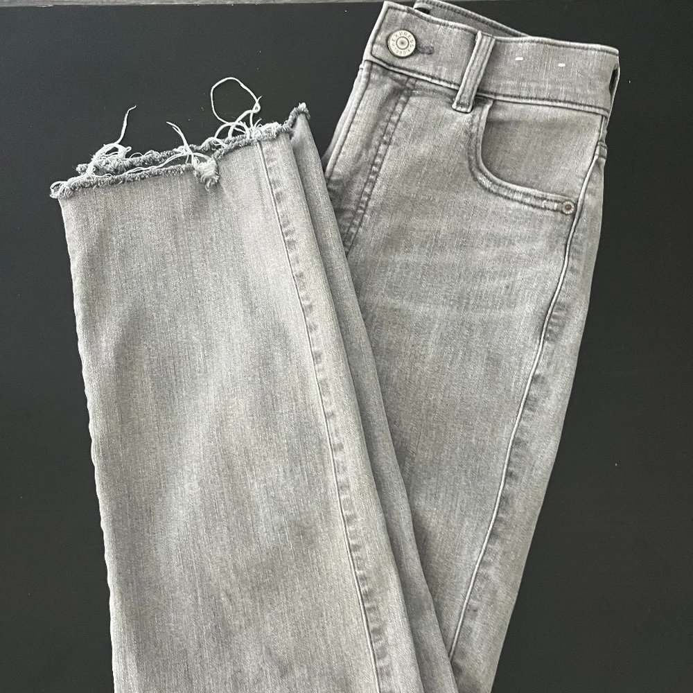Express Raw Hem Stretch Cropped High-Rise Straight Jeans
